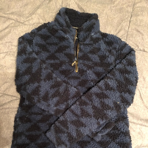 Clothes - Picture 2 of 8